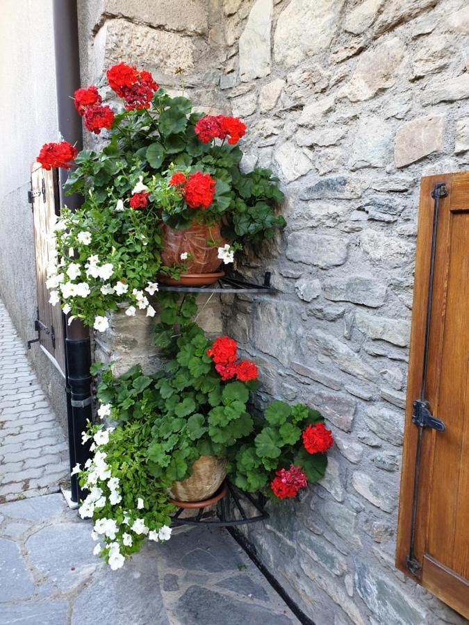 Suite Del Villaggio Sarre Dış mekan fotoğraf